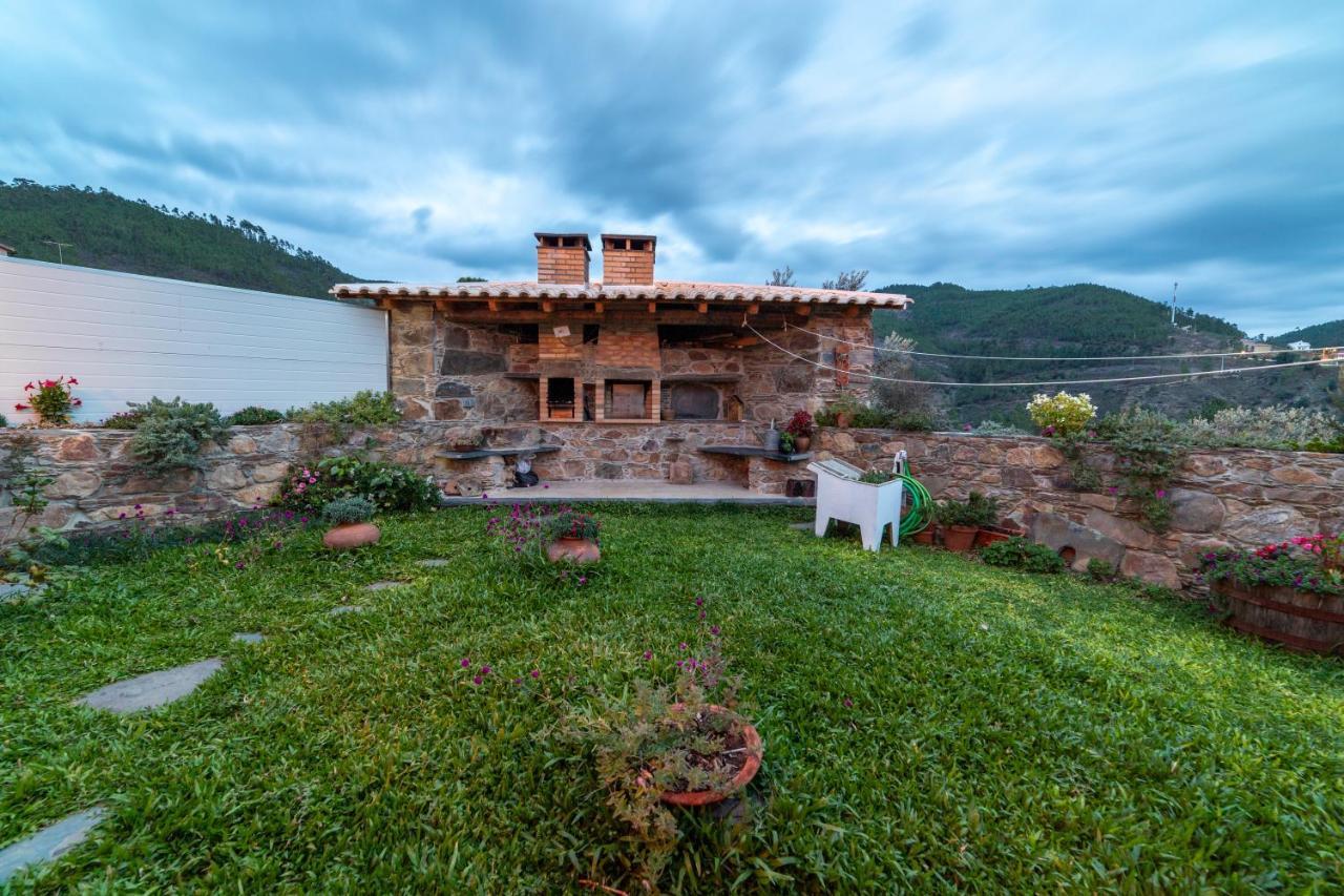 O Palheiro - Vista Panoramica E Jacuzzi Pension Sobreira Formosa Buitenkant foto